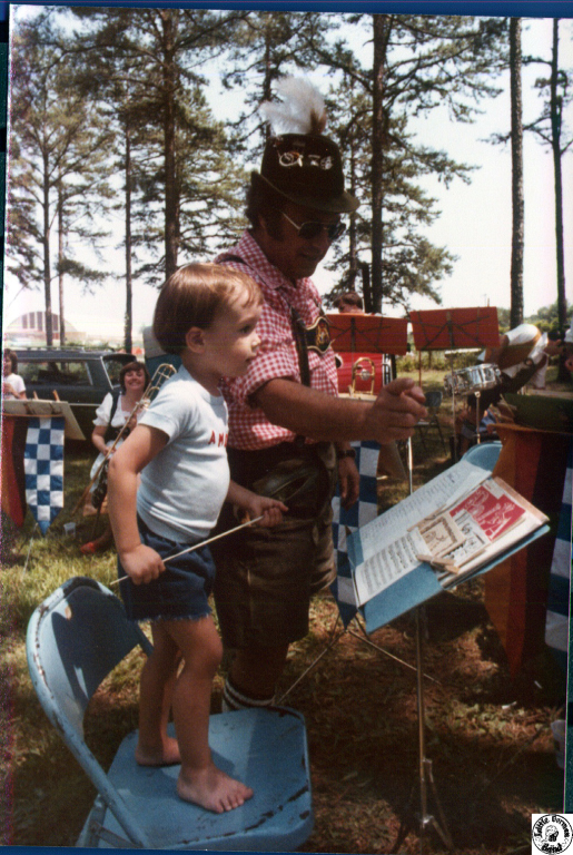 1978 06 10 09 EPA picnic Fairgrounds Youth Center-Amos.jpg
